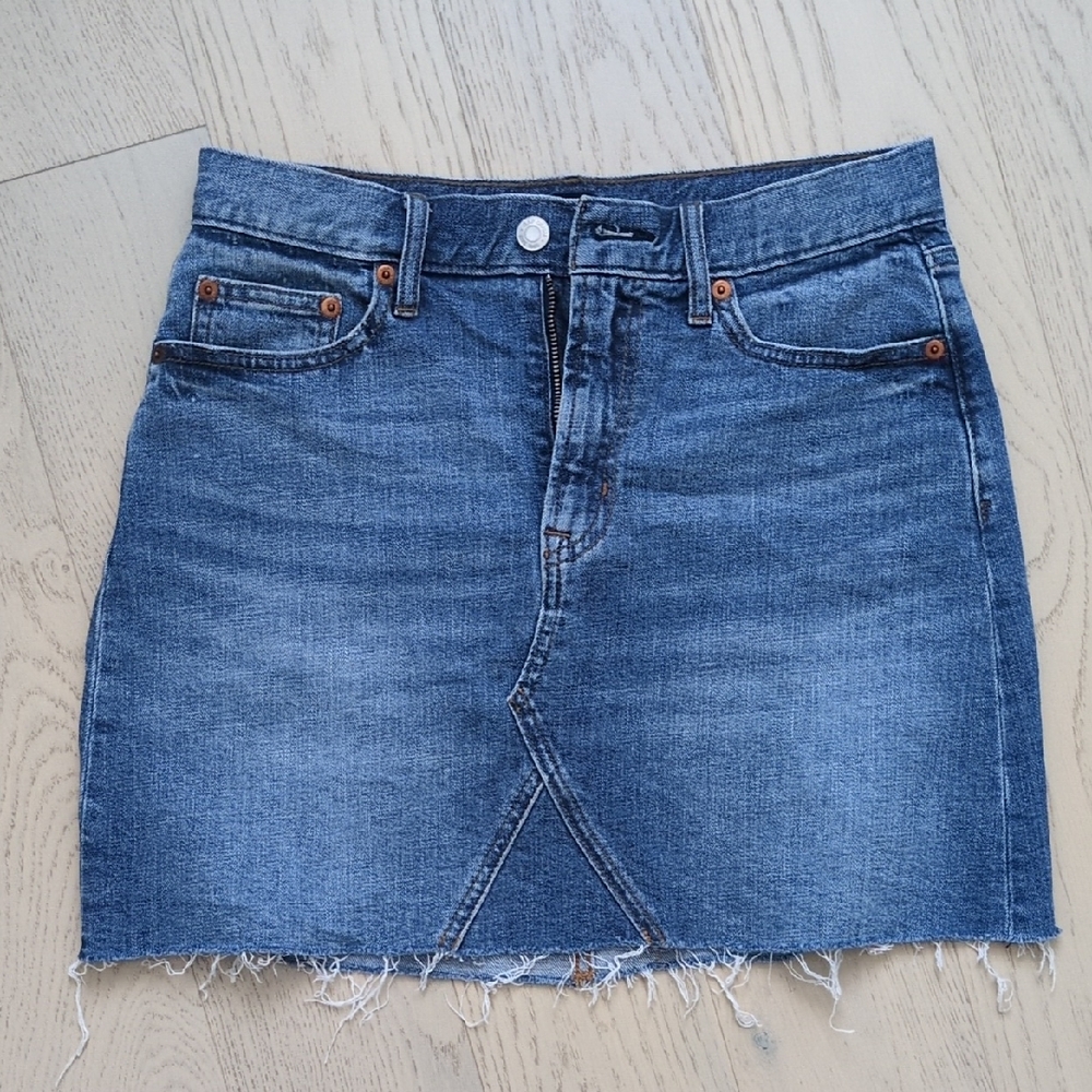GAP Denim Frayed Hem Blue Mini Skirt